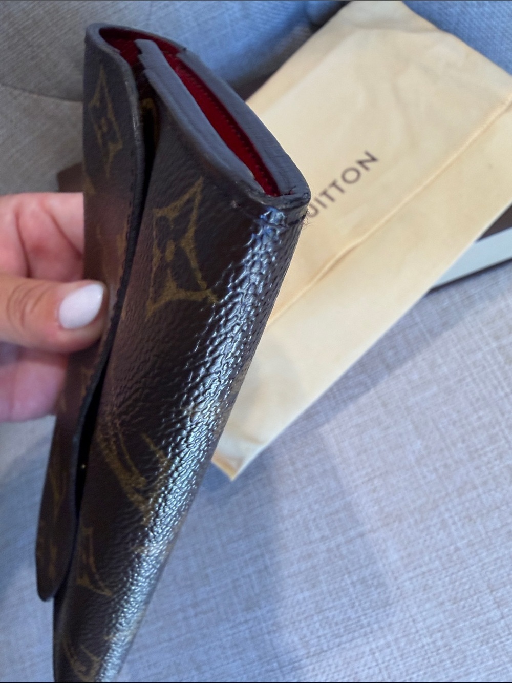 LOUIS VUITTON Portefeuille EMILIE WALLET MONOGRAM CANVAS ROUGE RED Box Dust Bag - Picture 7 of 14